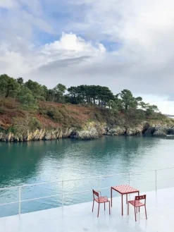 HAY Balcony armchair, iron red