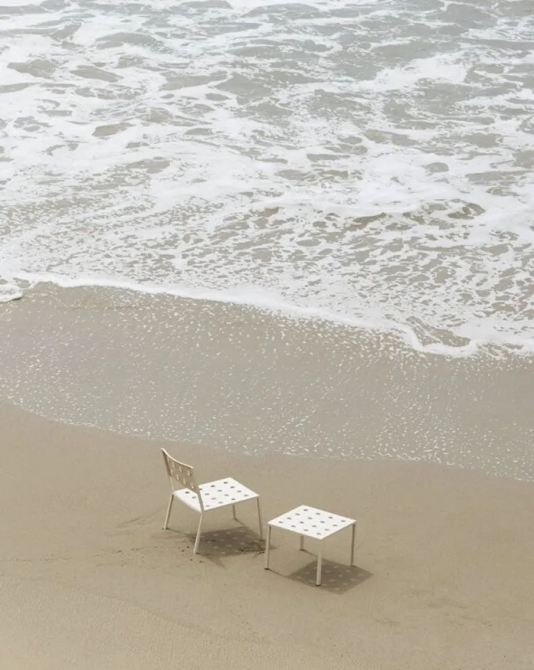 HAY Balcony lounge chair, chalk beige