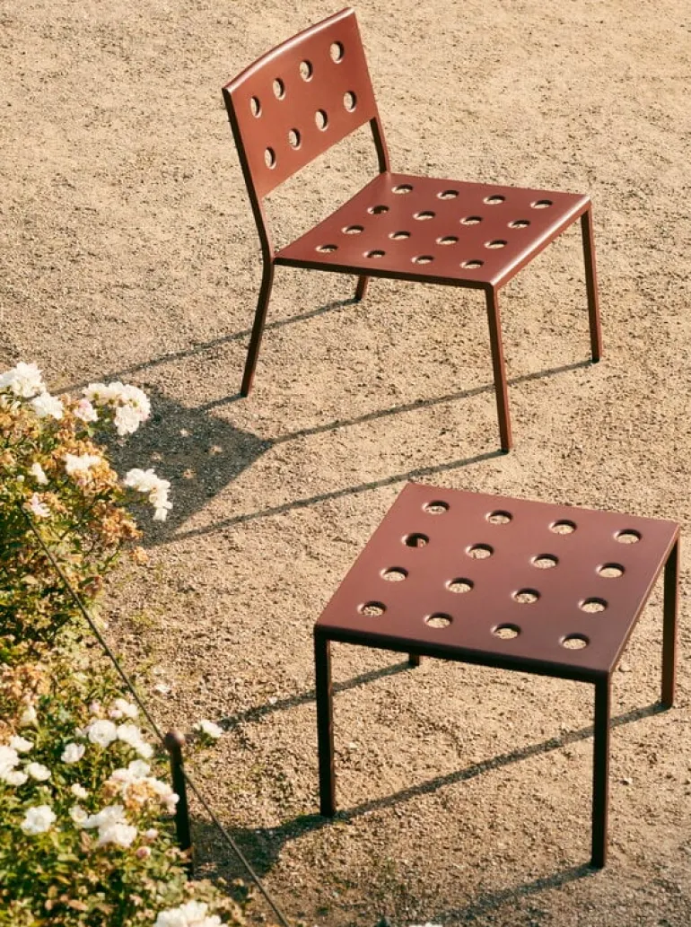 HAY Balcony low table, 50 x 51,5 cm, iron red