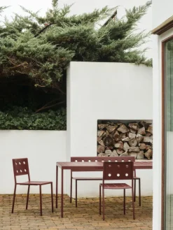 HAY Balcony table, 144 x 76 cm, iron red