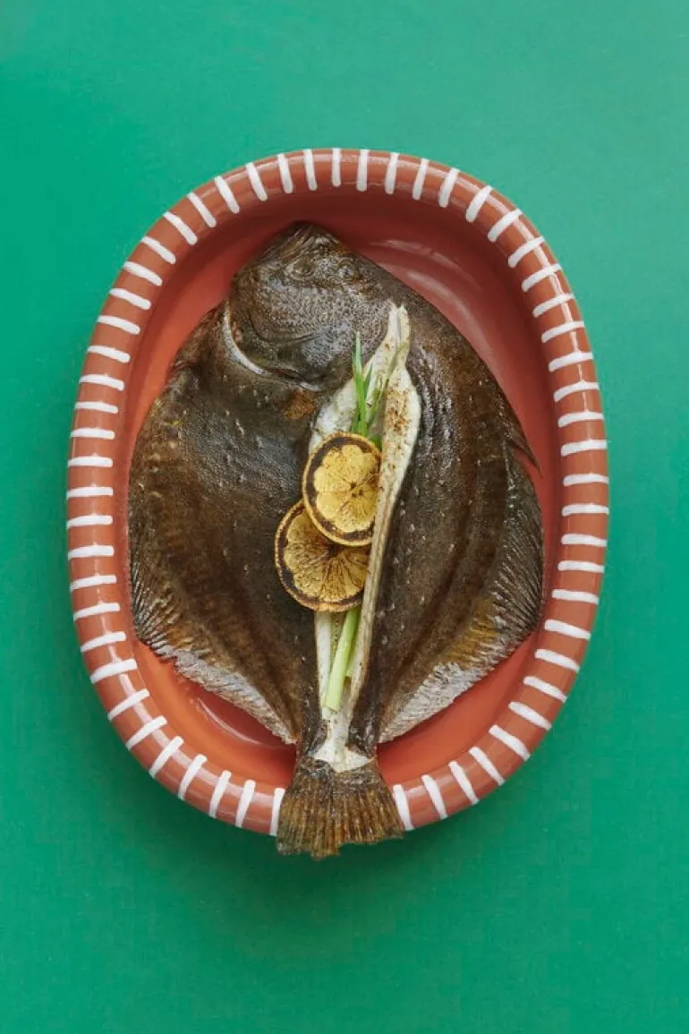 HAY Barro oval dish, L, natural teracotta with stripes