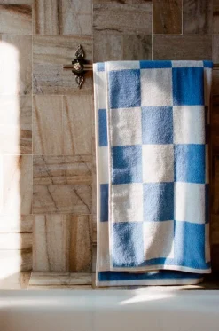 HAY Check bath towel, 70 x 136 cm, sky blue