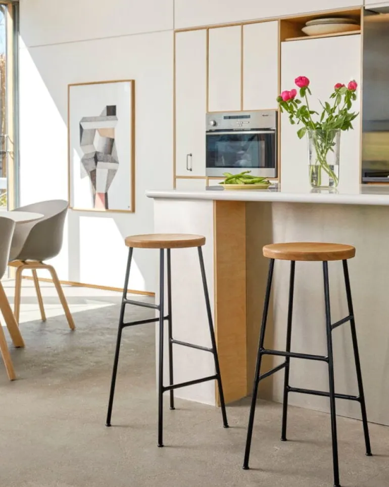 HAY Cornet bar stool, high, black - oiled oak