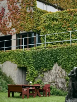 HAY Crate dining bench, iron red