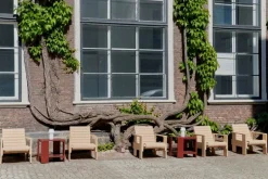 HAY Crate side table, 49,5 x 49,5 cm, iron red