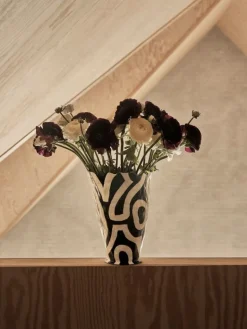 HAY Jessica Hans Shadow vase, black - white