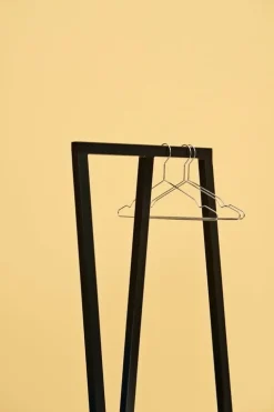 HAY Loop Stand hall, black