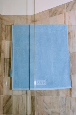 HAY Mono bath towel, 70 x 140 cm, sky blue