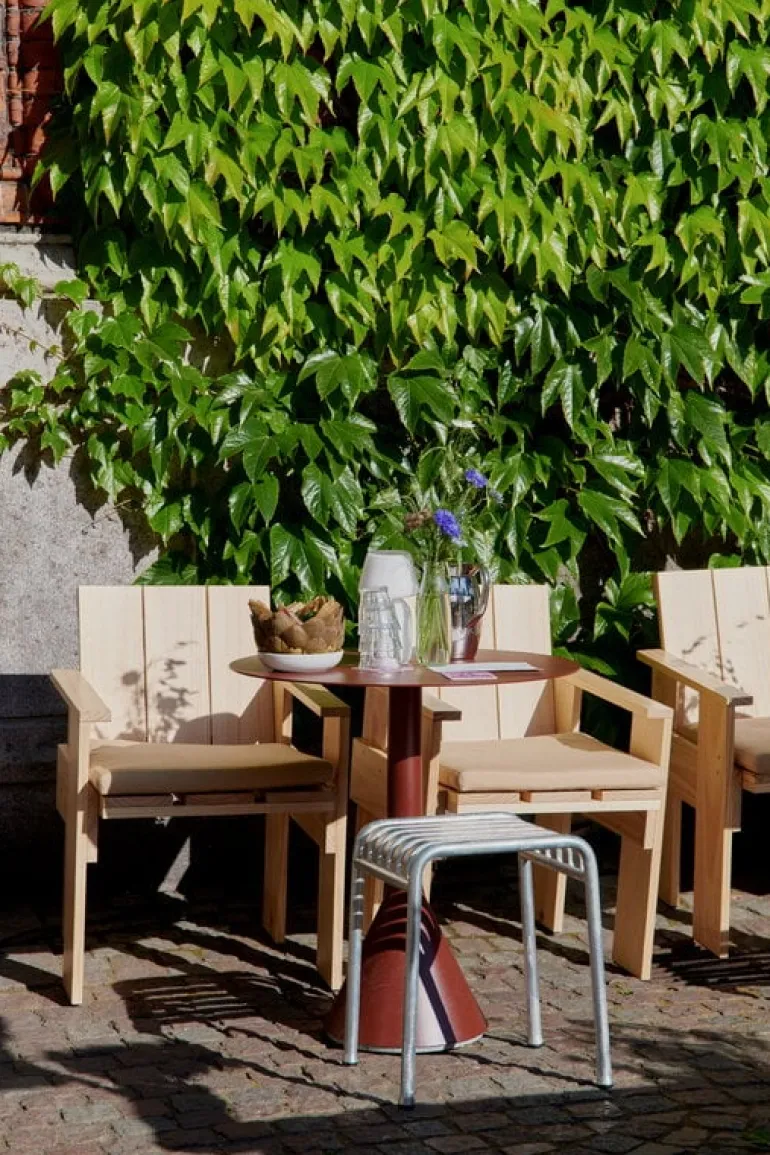 HAY Palissade stool, hot galvanised