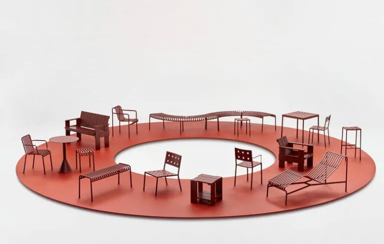 HAY Palissade table, 82,5 x 90 cm, iron red