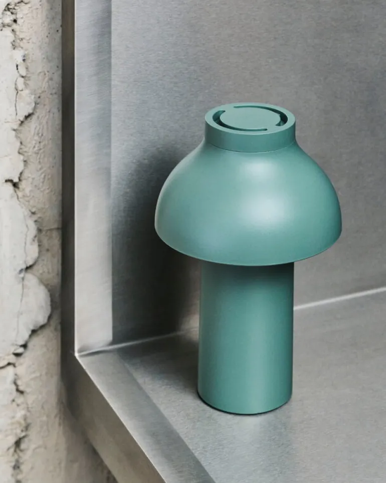 HAY PC Portable No 2 table lamp, fall green