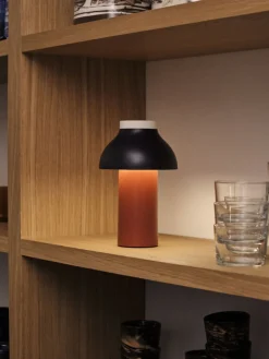 HAY PC Portable table lamp, dusty red