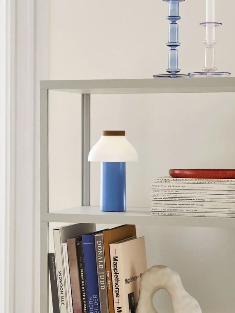 HAY PC Portable table lamp, sky blue