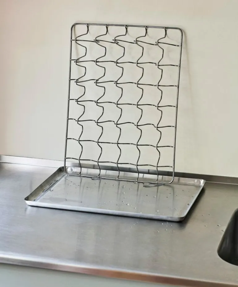 HAY Shortwave dish rack