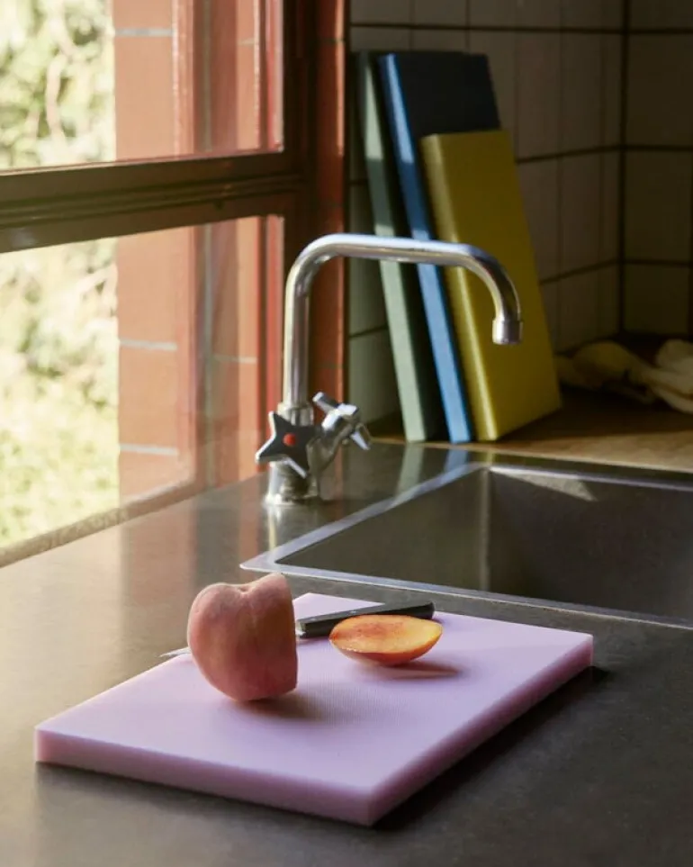 HAY Slice chopping board, L, dark green