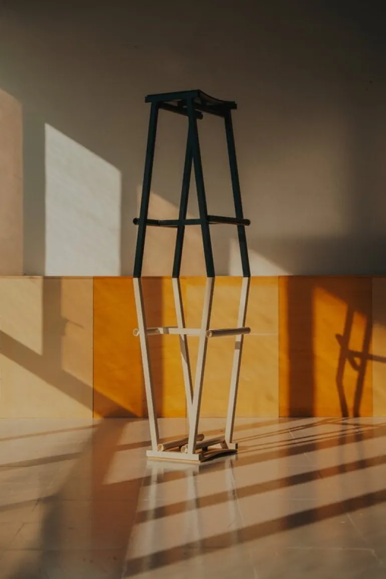 HAY Taburete 8 bar stool, high, 75 cm, eggshell - lacquered oak