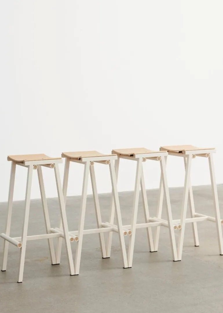 HAY Taburete 8 bar stool, high, 75 cm, eggshell - lacquered oak