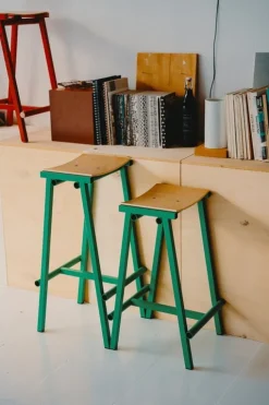 HAY Taburete 8 bar stool, high, 75 cm, soft jade - lacquered oak