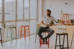 HAY Taburete 8 bar stool, low, 65 cm, eggshell - lacquered oak