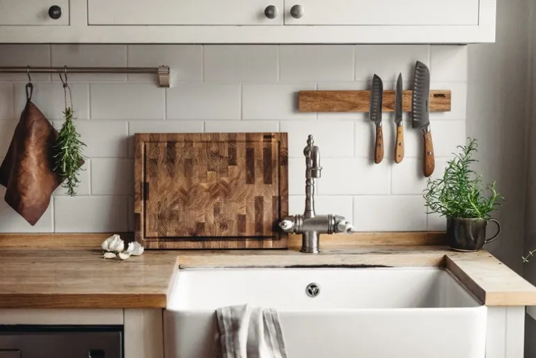 Heirol Albera Pro Santoku knife, 18 cm