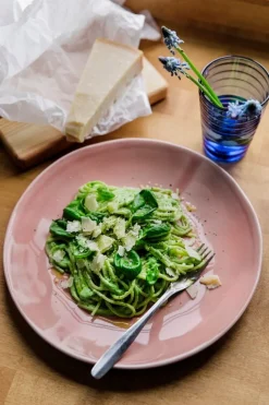 Heirol Smooth plate, 28 cm, rose