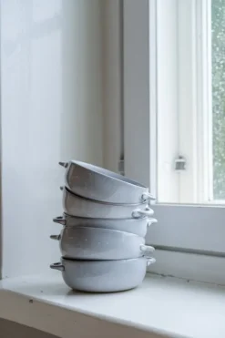 Heirol Svelte bowl with handles, 15 cm, stone