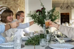 Heirol Twist plate, 23 cm, stone