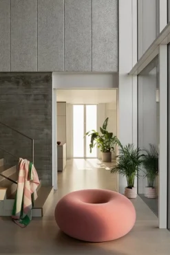 Hem Boa pouf, cotton candy