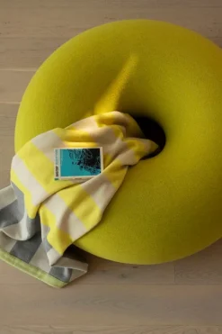 Hem Boa pouf, sulfur yellow