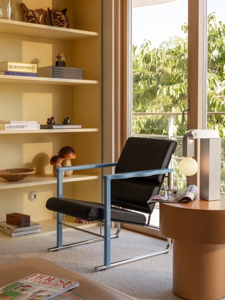 Hem Experiment lounge chair 502, blue - black leather