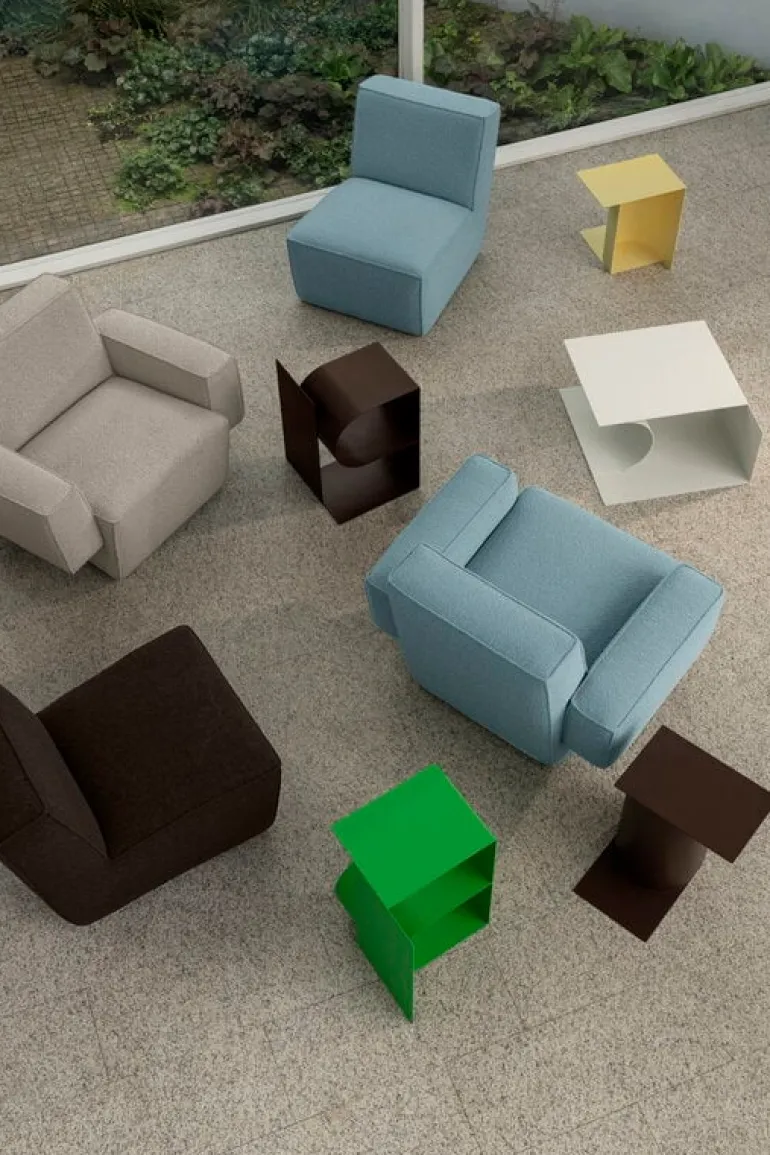 Hem Hunk lounge chair with armrests, Tiree Swan