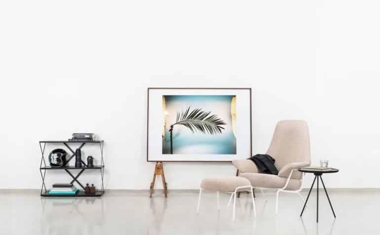 Hem Key side table, black