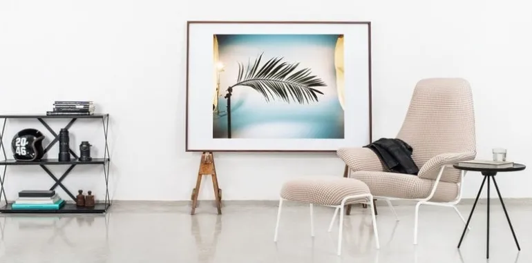 Hem Key side table, black