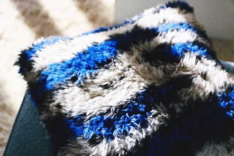 Hem Monster cushion, 50 x 50 cm, ultramarine blue - off-white