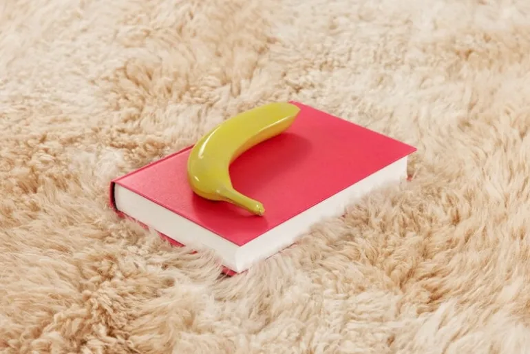 Hem Monster rug, 250 x 350 cm, beige - off white