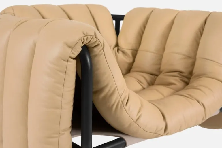 Hem Puffy lounge chair, sand leather - black grey steel