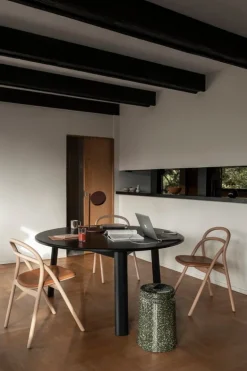 Hem Udon chair, natural beech - cognac leather