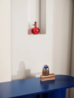 Iittala Apple Bottle, cranberry