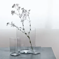 Iittala Ruutu vase, 115 x 140 mm, cranberry