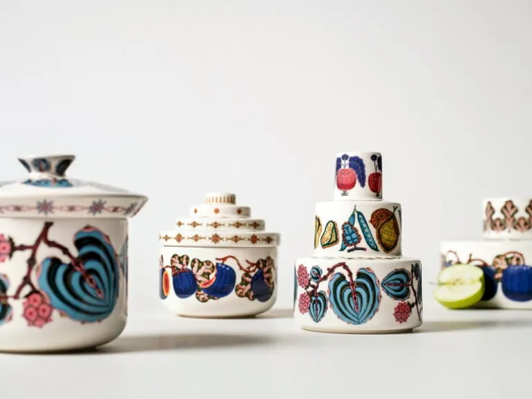 Iittala Taika Sato ceramic vase, 210 x 150 mm