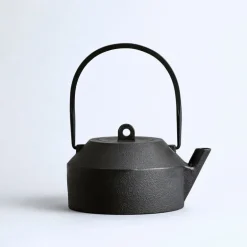 Iwatemo VK kettle, 0,65 L, cast iron