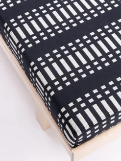 Johanna Gullichsen Nereus mattress cover for Aalto day bed 710