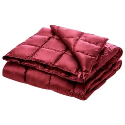 Joutsen Kulkuri throw, 130 x 190 cm, red