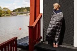 Joutsen Kulkuri throw, 130 x 190 cm, anthracite