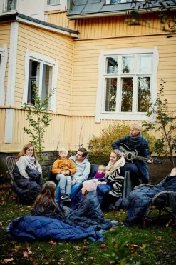 Joutsen Kulkuri throw, 130 x 190 cm, anthracite