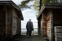 Joutsen Kulkuri throw, 130 x 190 cm, anthracite