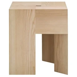 Karakter TriAngle stool, ash