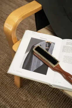 Kent Brushes Kent CP6 clothes brush