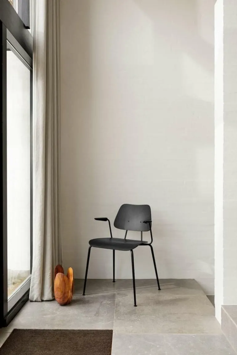 Labofa Heritage 11.1 chair, black oak - black