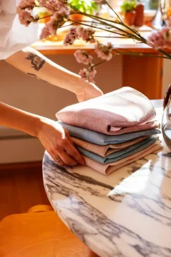 Lapuan Kankurit Aamu napkin, 48 x 48 cm, grey